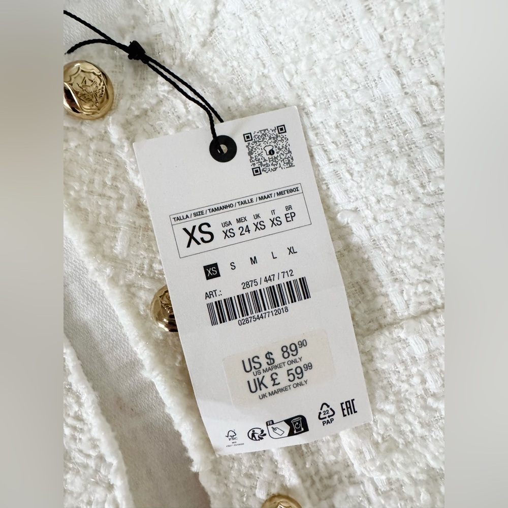 *BRAND NEW* Zara Cream/White Tweed Dress with Gold Buttons XS - Picture 9 of 14